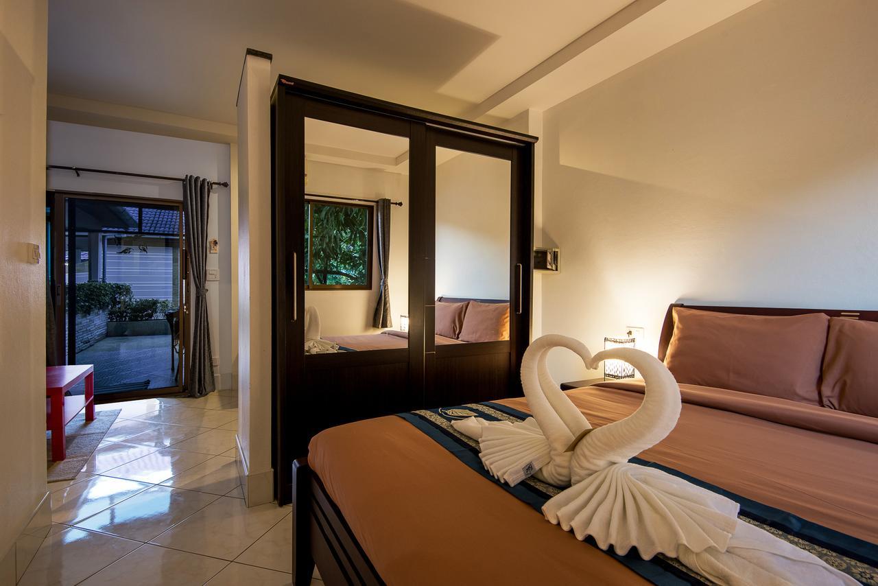 Tananza Resort & Homestay Phuket Nai Harn Eksteriør bilde